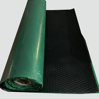 Duidelijk Type en Diamond Grooved Rubber Lagging Sheet voor Transportbandrol