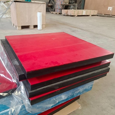 De gietende Urethane Voering van het Polyurethaannatuurrubber voor Transportbandhelling
